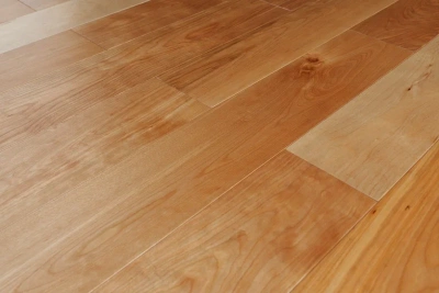 фото паркетной доски Amberwood Фьюжн Береза желтая Бесцветный Лак